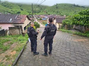 Operação Divisa Sul prende 11 pessoas e bloqueia cerca de R$ 3 milhões em investigação sobre tráfico de drogas em Itanhém